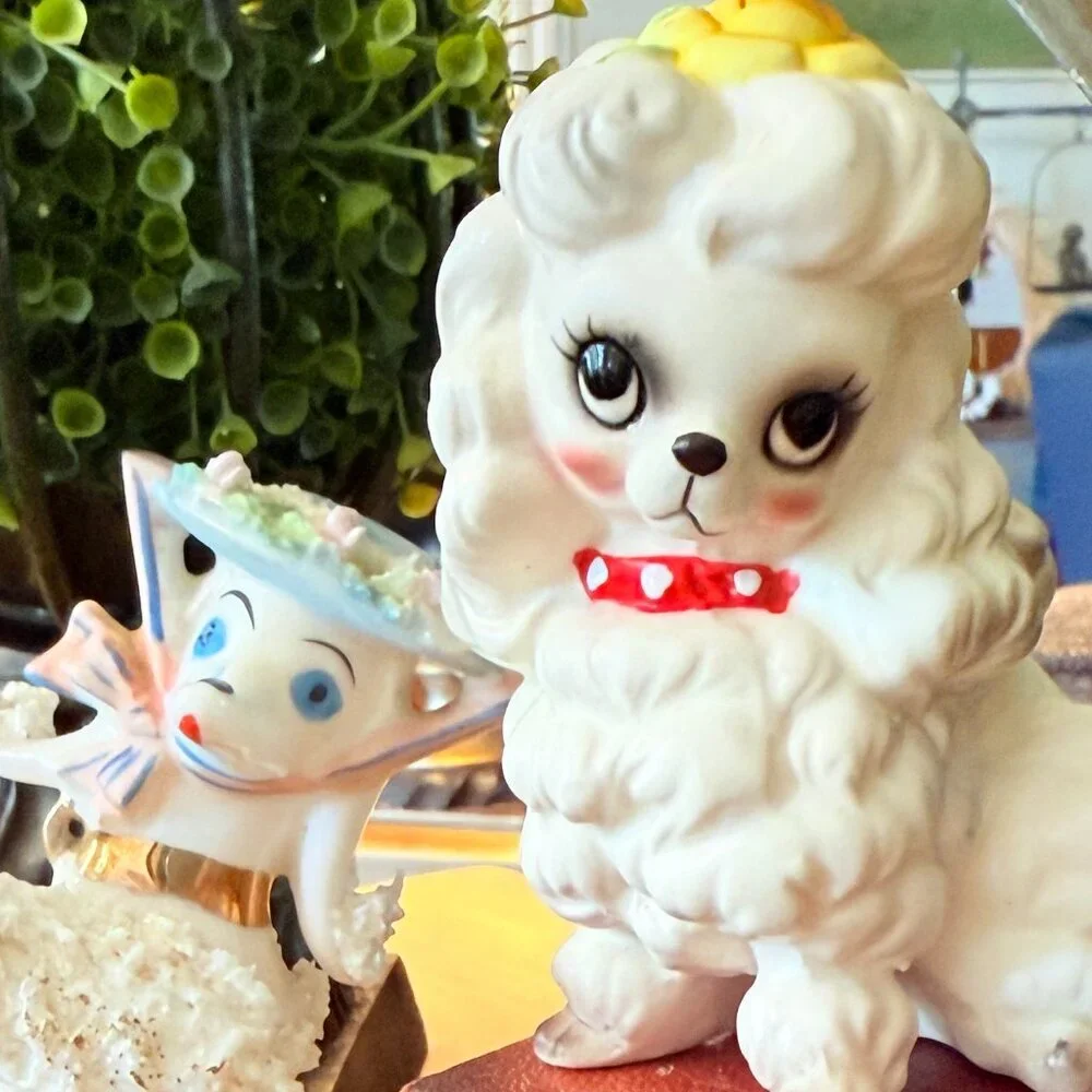 ❌SOLD❌1950s Josef Originals Ceramic Poodle with spaghetti poodle friend - Picture 4 of 16